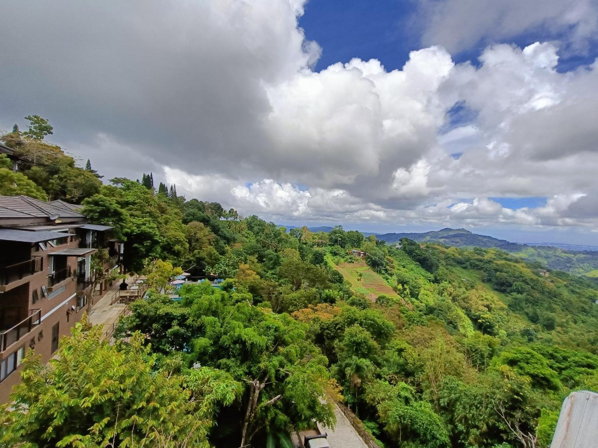 Mist Mountain Resort Powered By Cocotel Cebu Stadt Exterior foto